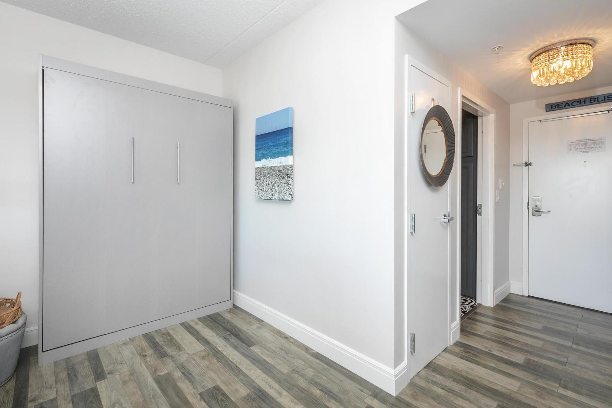 Direct Oceanfront Studio Suite! 汉普顿 外观 照片