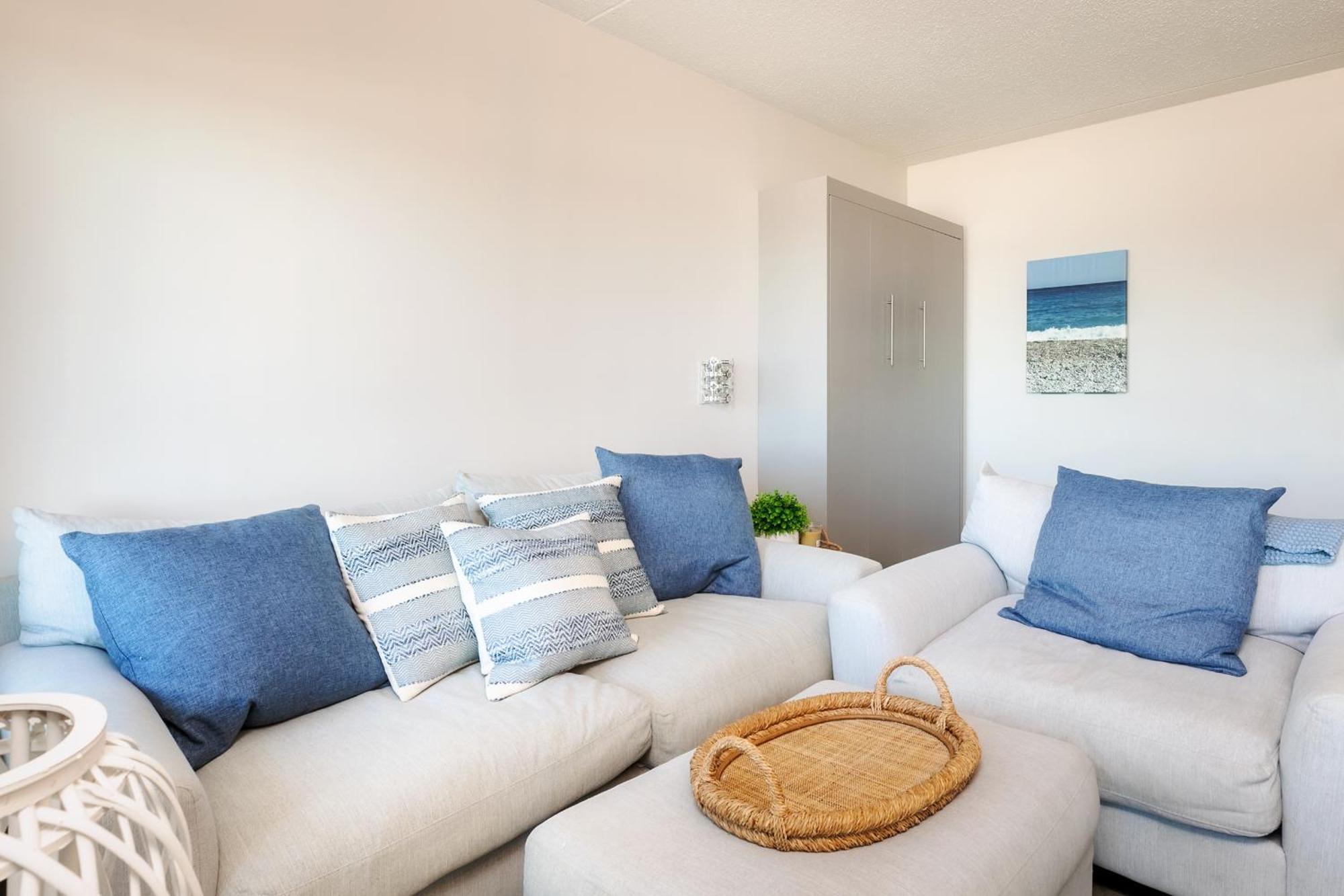 Direct Oceanfront Studio Suite! 汉普顿 外观 照片