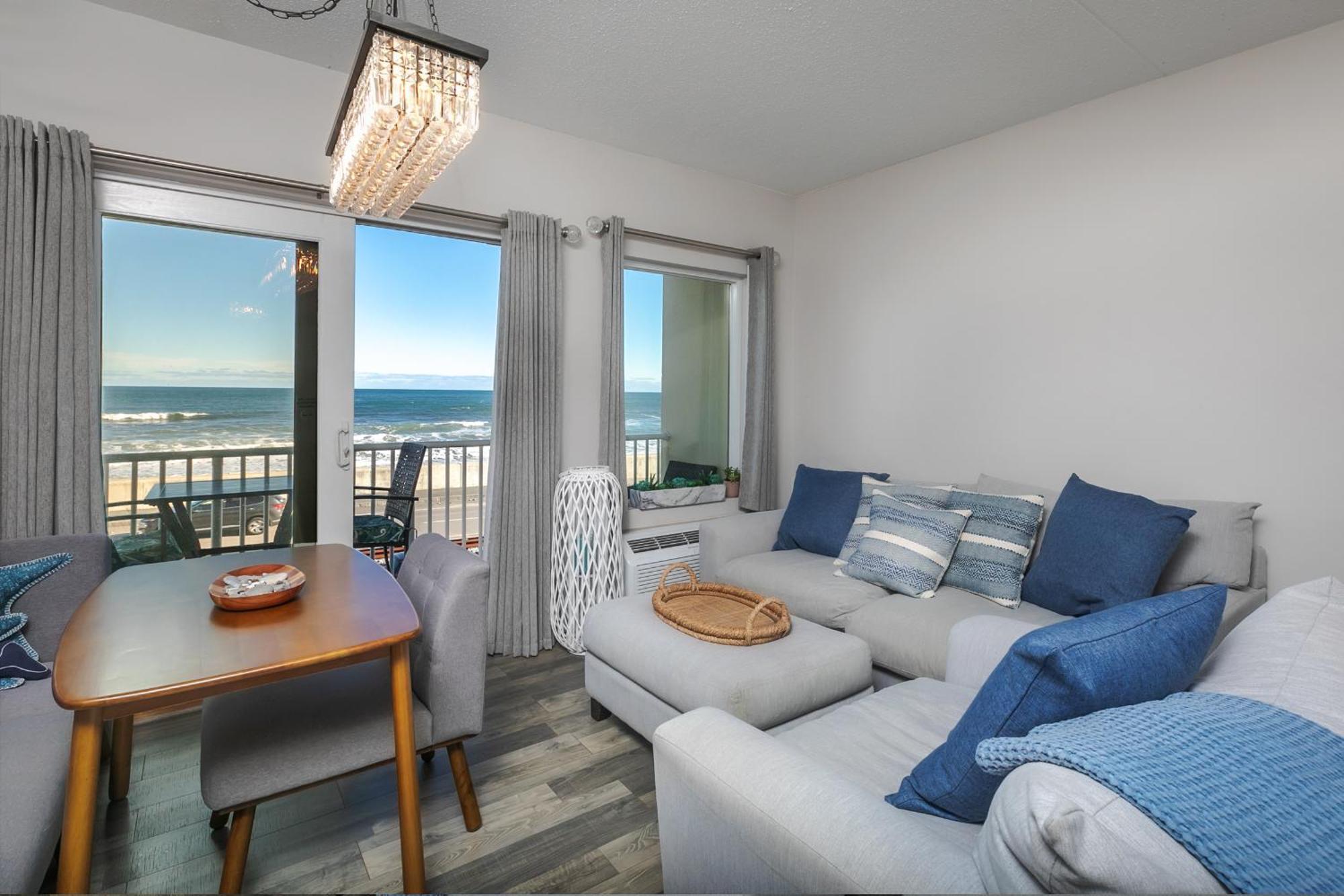 Direct Oceanfront Studio Suite! 汉普顿 外观 照片